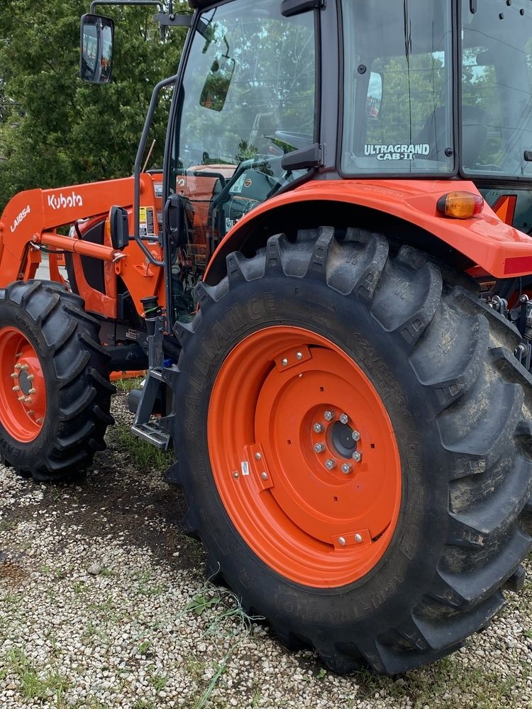 KUBOTA M5-111